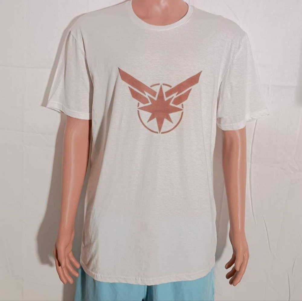 I'm selling t shirts really nice